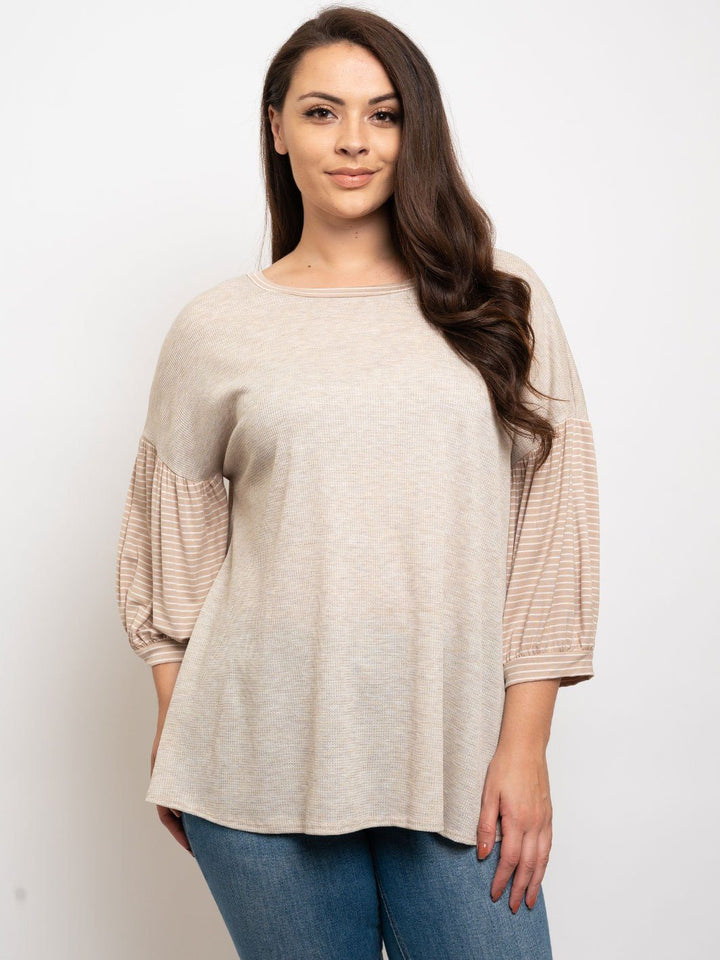 PLUS SIZE 3/4 SLEEVE TUNIC TOP