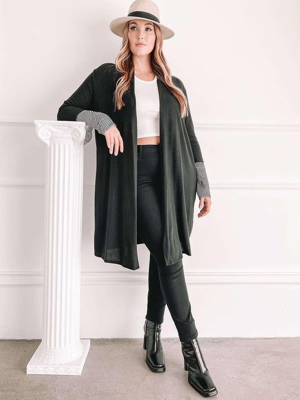 PLUS SIZE STRIPES WITH POCKETS LONG SLEEVE CARDIGAN