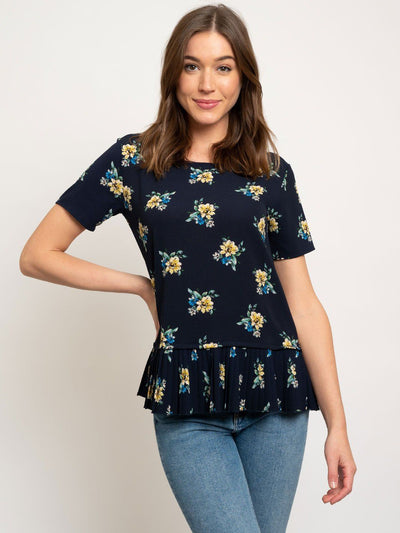 WOMAN'S FLORAL RUFFLE TOP