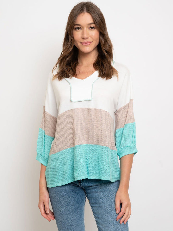WOMEN'S COLOR BLOCK 3/4 SLEEVE TOP