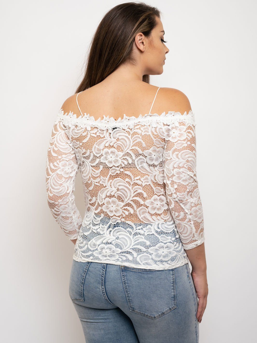 PLUS SIZE OFF SHOULDER LACE TOP
