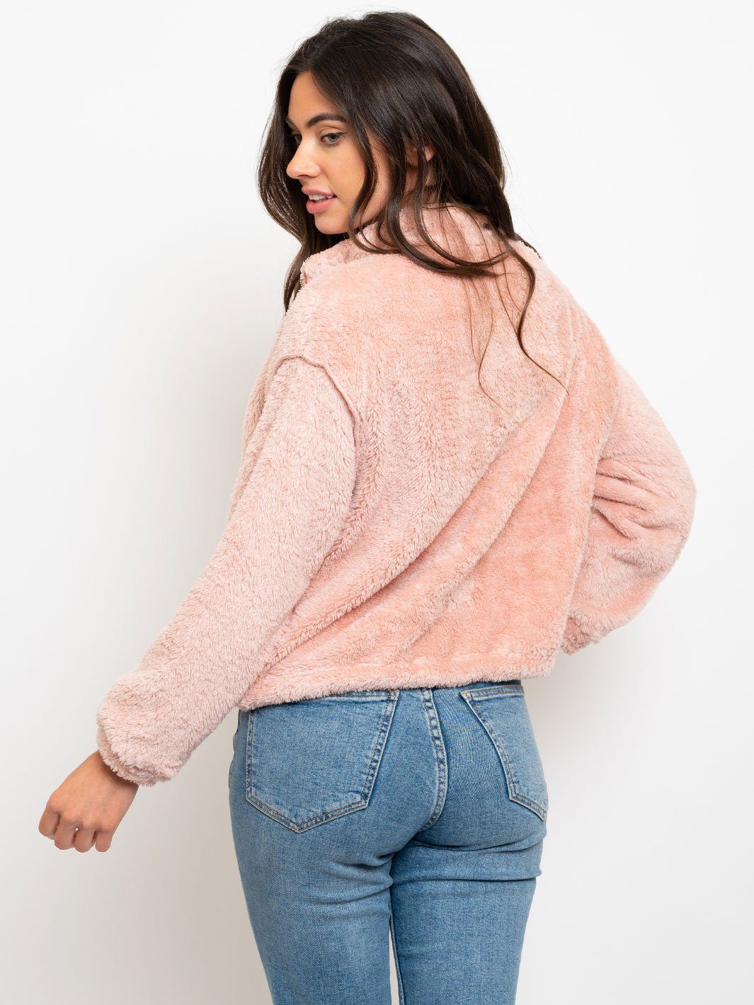 WOMEN'S POCKETED TEDDY SWEATSHIRT