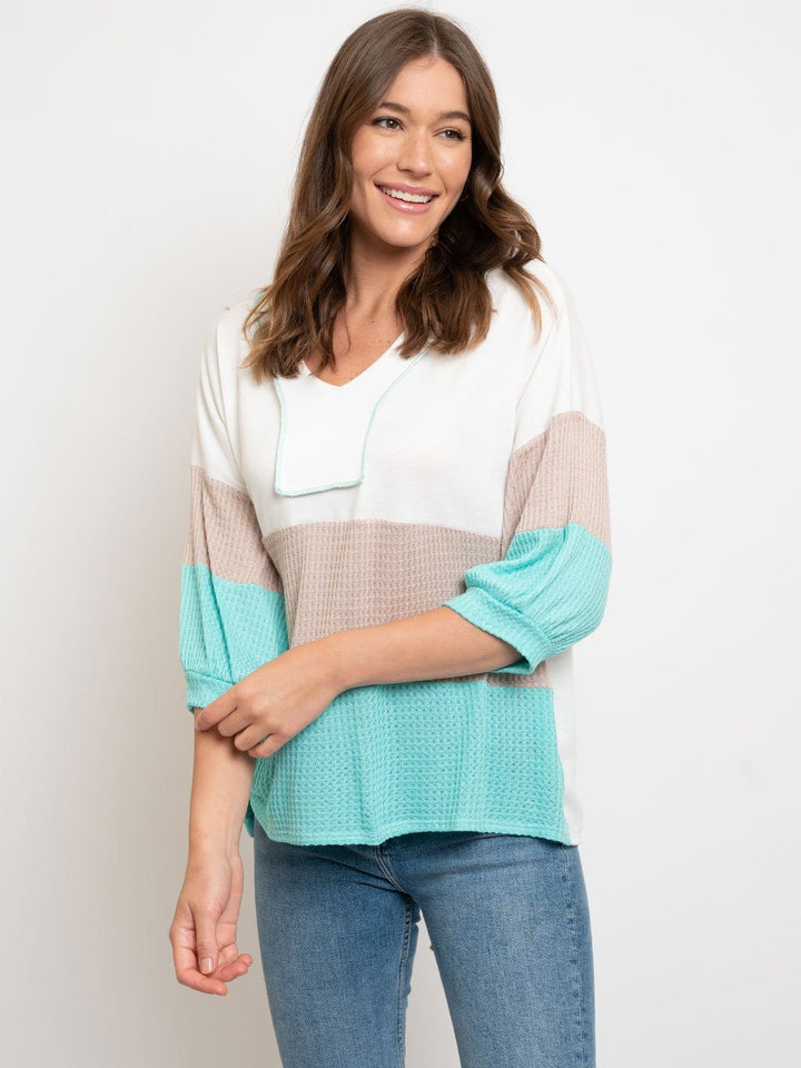 WOMEN'S COLOR BLOCK 3/4 SLEEVE TOP