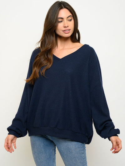 WOMEN'S LONG SLEEVE SOLID V-NECK WAFFLE TOP