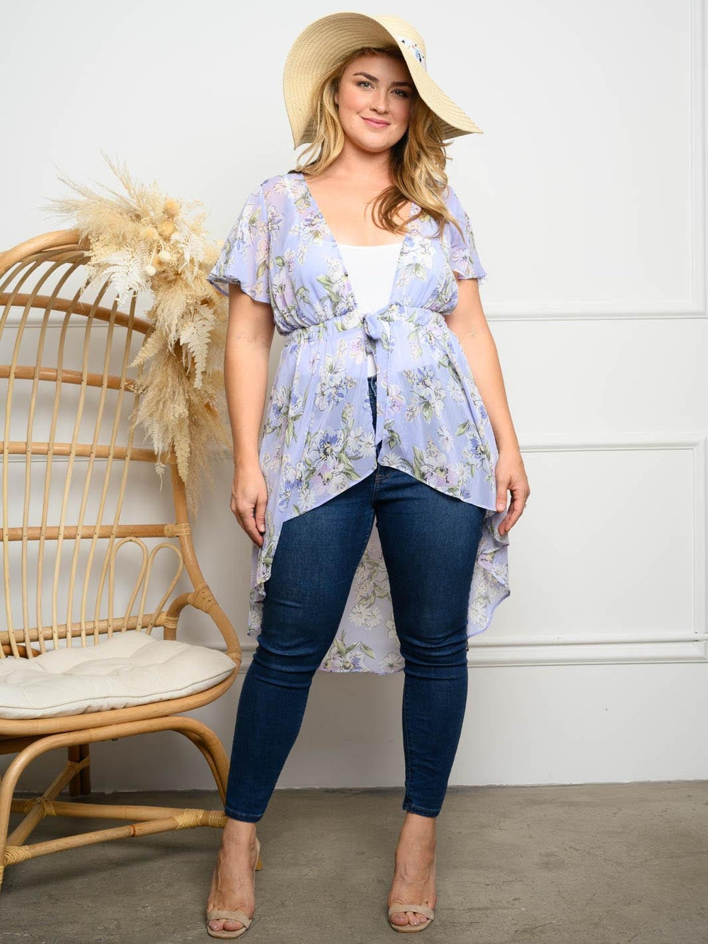 PLUS SIZE FLORAL RUFFLE SELF TIE TOP