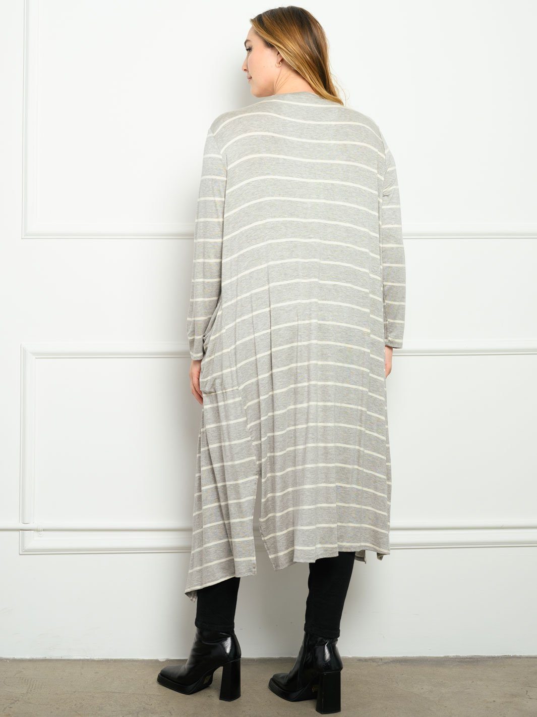 PLUS SIZE STRIPES WITH POCKETS LONG SLEEVE CARDIGAN