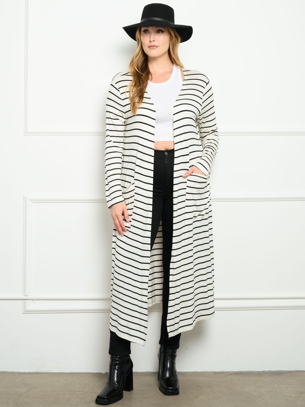 PLUS SIZE STRIPES WITH POCKETS LONG SLEEVE CARDIGAN