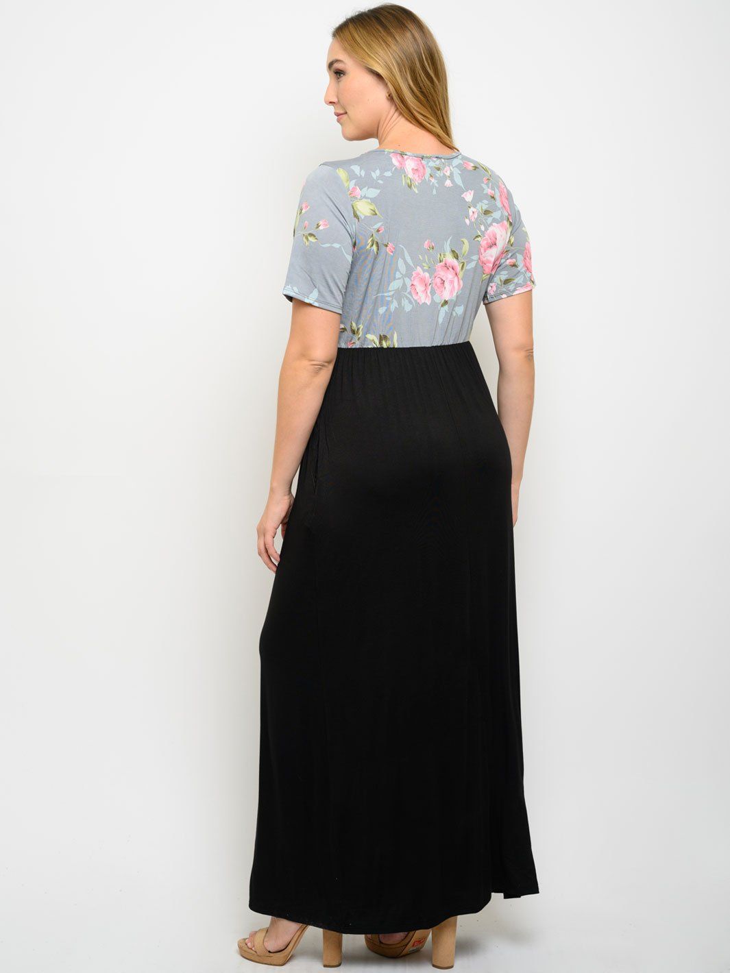 PLUS SIZE FLORAL CONTRAST WITH POCKETS MAXI DRESS