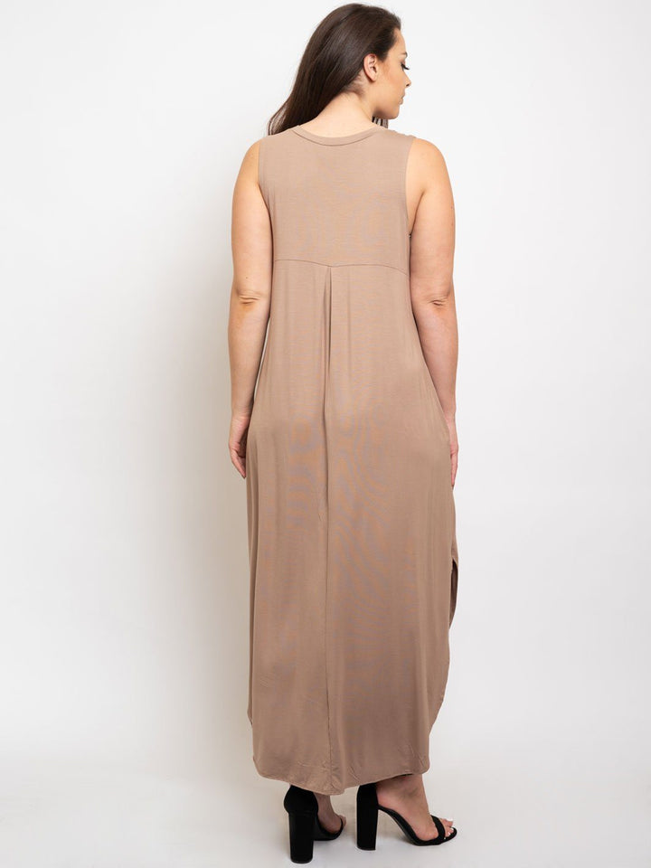 PLUS SIZE MAXI POCKETS DRESS