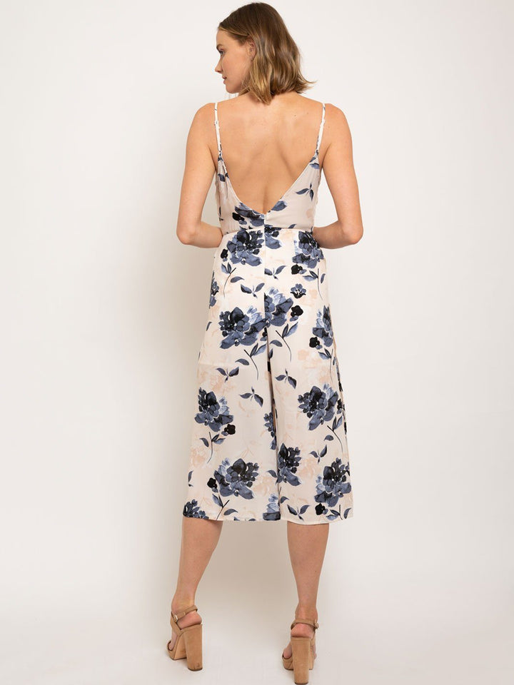 WOMEN'S V-NECK SLEEVELESS JUMPSUIT