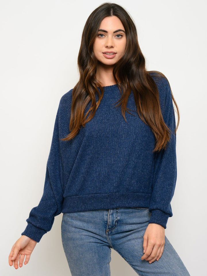 WOMEN'S RIBBED CREWNECK TOP