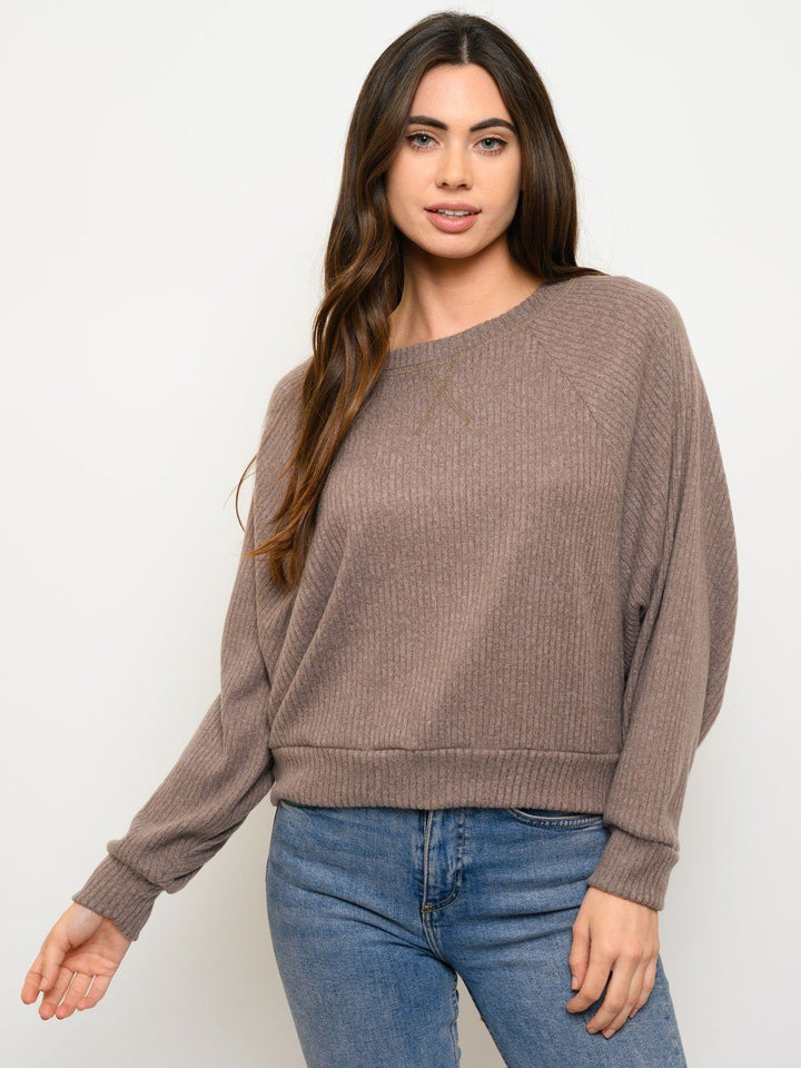 WOMEN'S RIBBED CREWNECK TOP