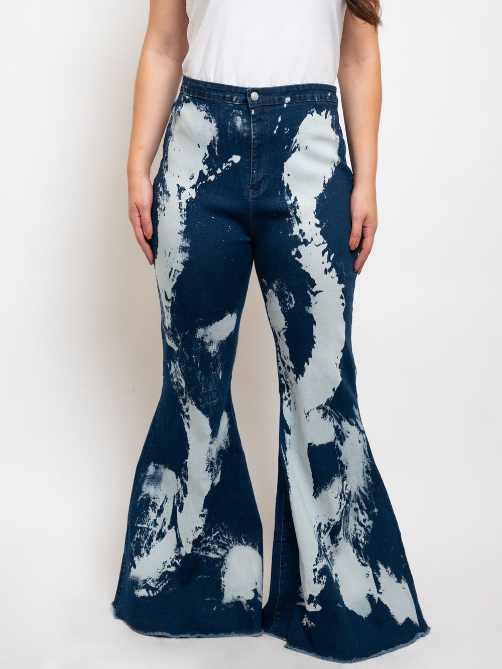 PLUS SIZE DARK DENIM WASH BELL BOTTOM JEANS