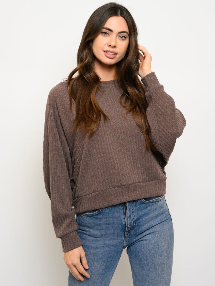 WOMEN'S RIBBED CREWNECK TOP