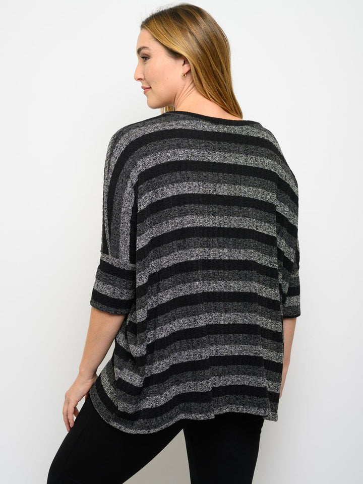 PLUS SIZE STRIPES SHORT SLEEVE TUNIC TOP