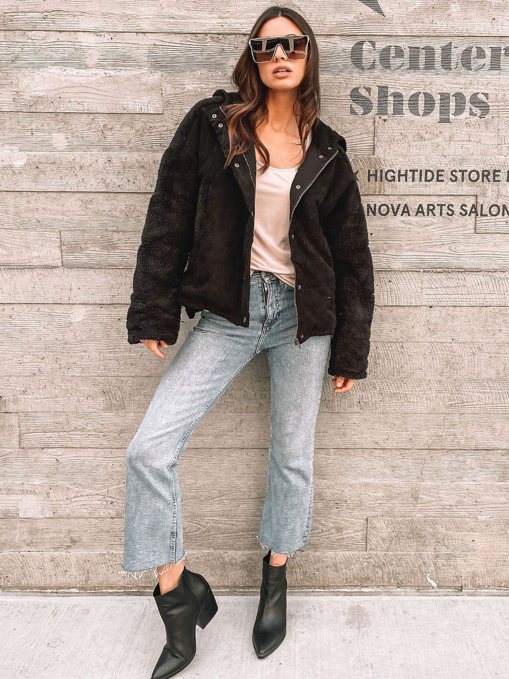 WOMEN'S HOODIE JACKET