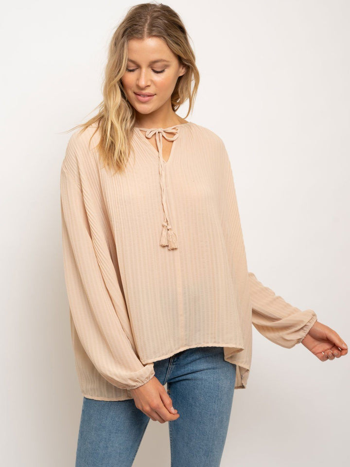 WOMEN'S BROOMSTICK PEASANT TASSEL TRIM TOP