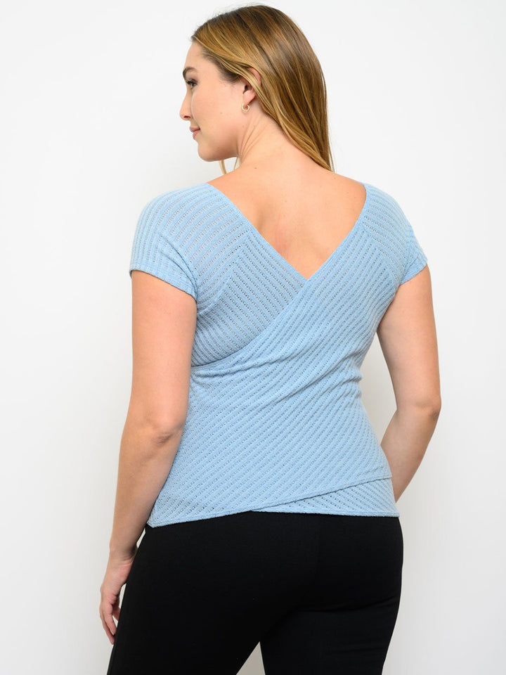 PLUS SIZE V-NECK WRAP SHORT SLEEVE TOP