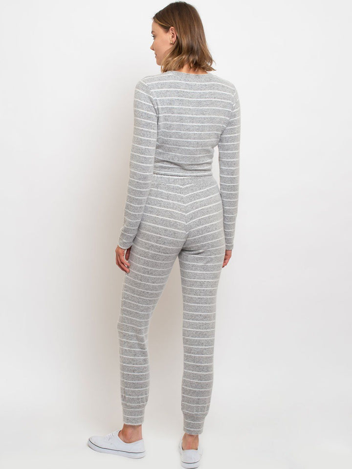 WOMEN'S STRIPED KNIT LOUNGE SET