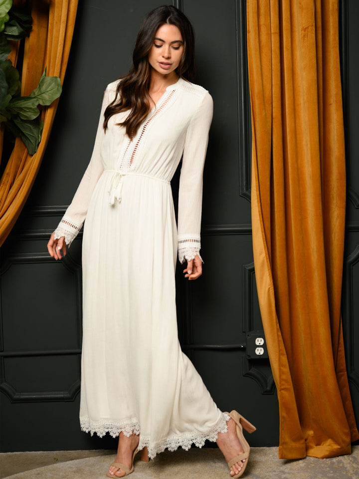 WOMEN'S LONG SLEEVE DETAILED MAXI DRESS