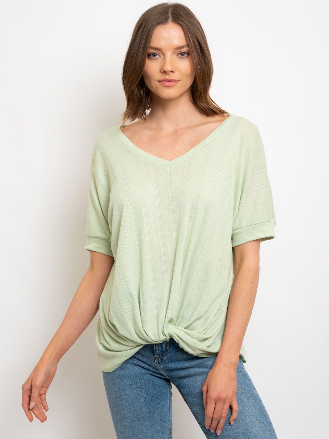 WOMEN'S FRONT TIE TOP