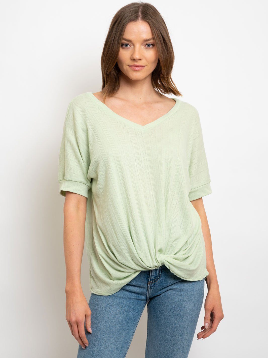 WOMEN'S FRONT TIE TOP