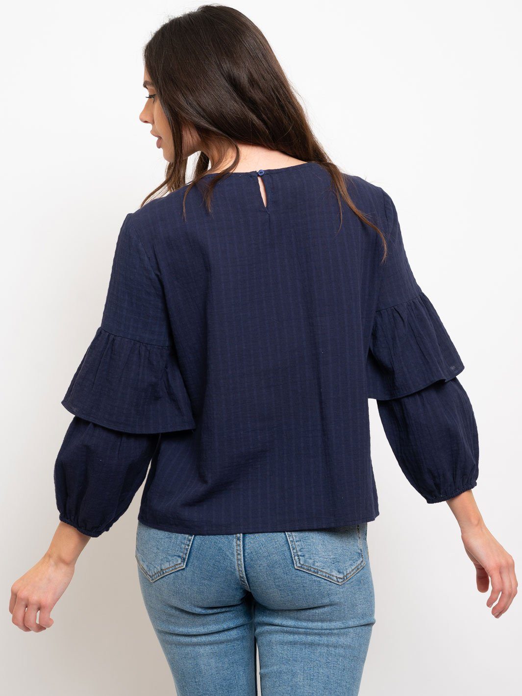 WOMEN'S RUFFLE SLEEVES TOP