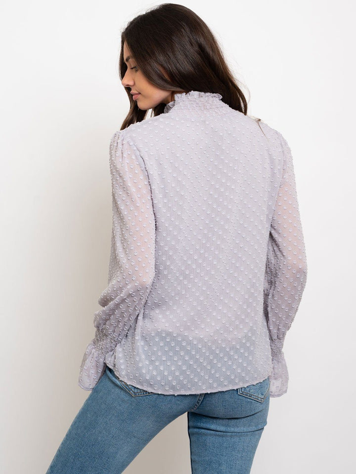 WOMEN'S SWISS DOT SMOCKED NECL LONG SLEEVE TOP