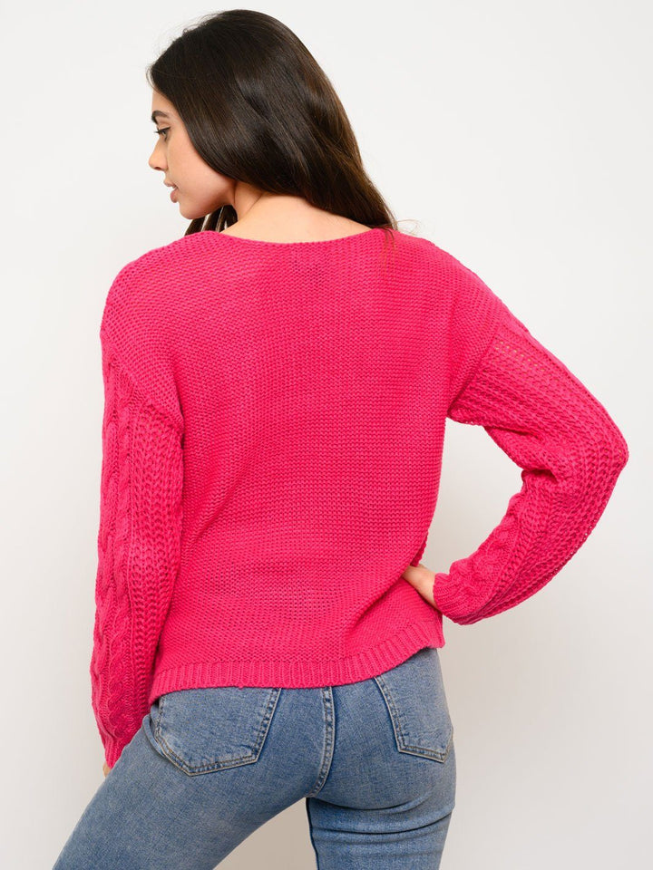 WOMEN'S KNIT LONG SLEEVE SWEATER