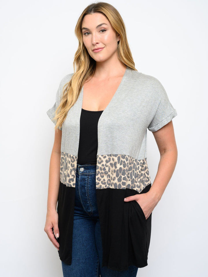 PLUS SIZE COLOR BLOCK ANIMAL PRINT CARDIGAN