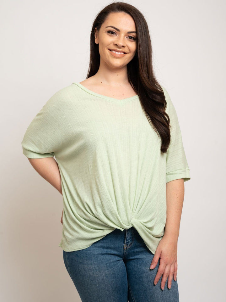 PLUS SIZE FRONT TIE DETAILED TOP