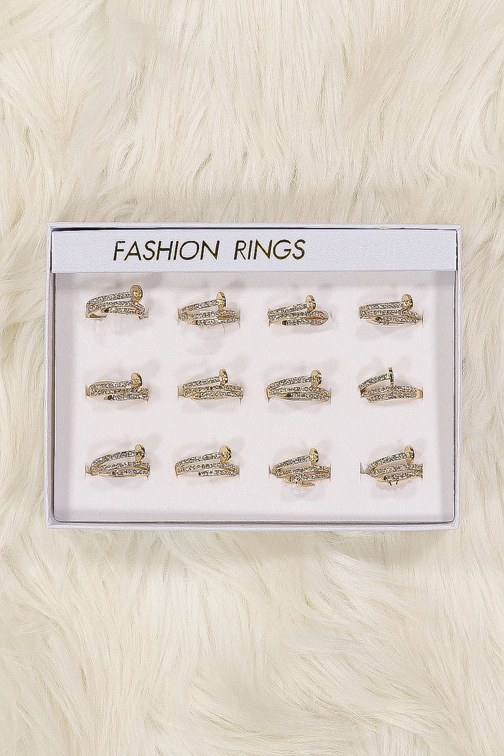 WOMEN'S GOLD W/STONES RINGS