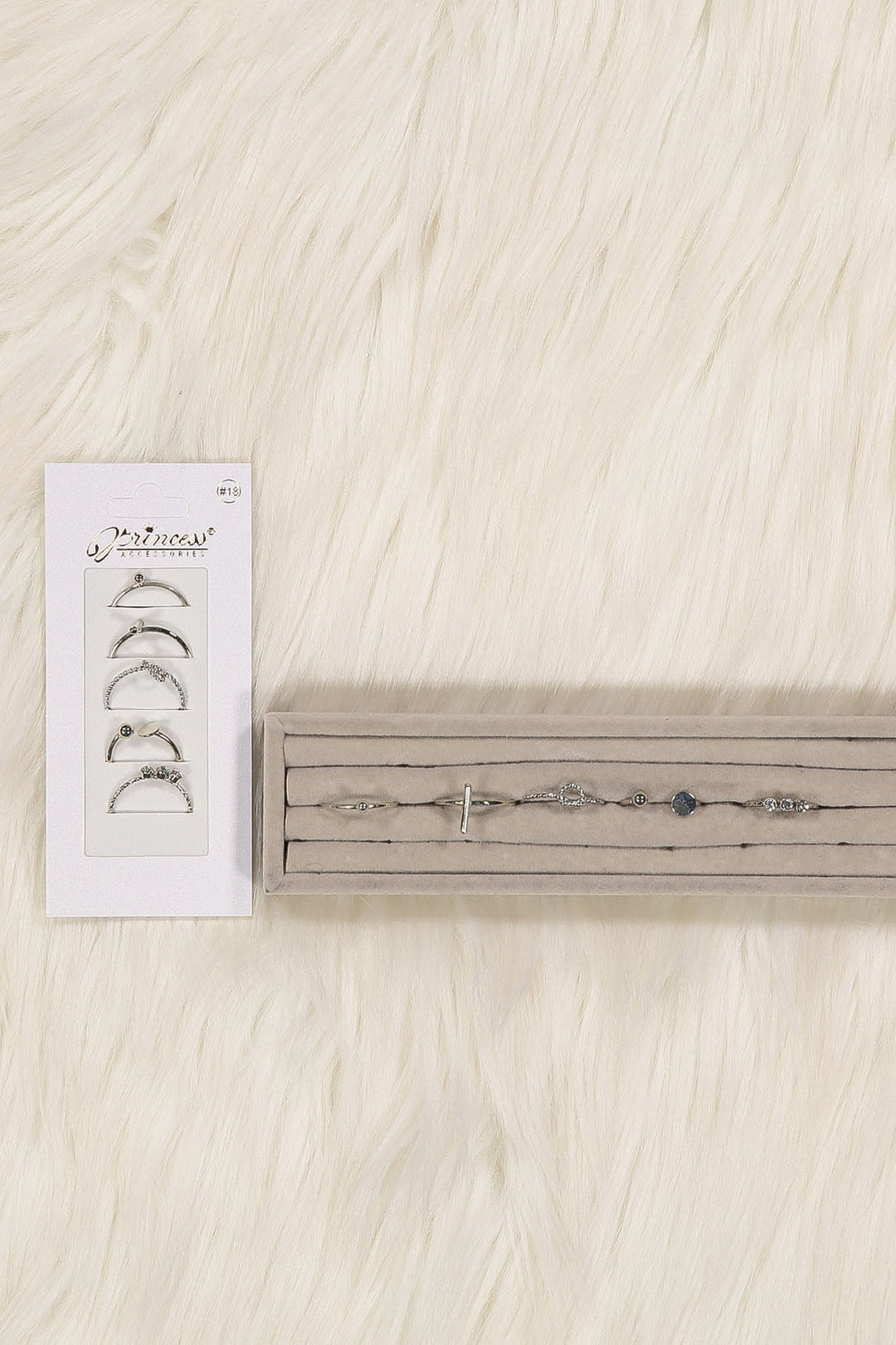 WOMEN'S ASSORTED SHAPES SILVER STEEL RINGS