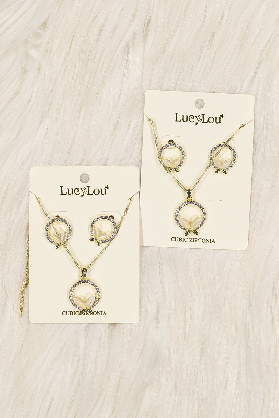 WOMEN'S GOLD PLATED BUTTERFLY NECKLACE SET