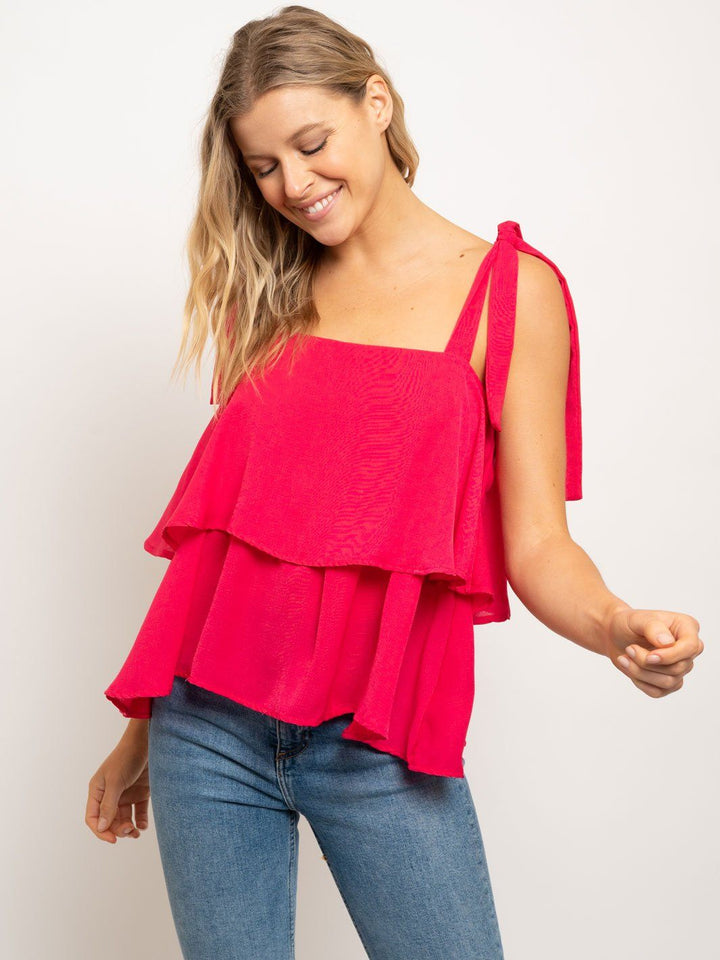WOMEN'S RUFFLE SLEEVELESS TOP