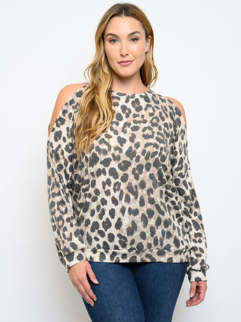PLUS SIZE LONG SLEEVE ANIMAL PRINT TOP