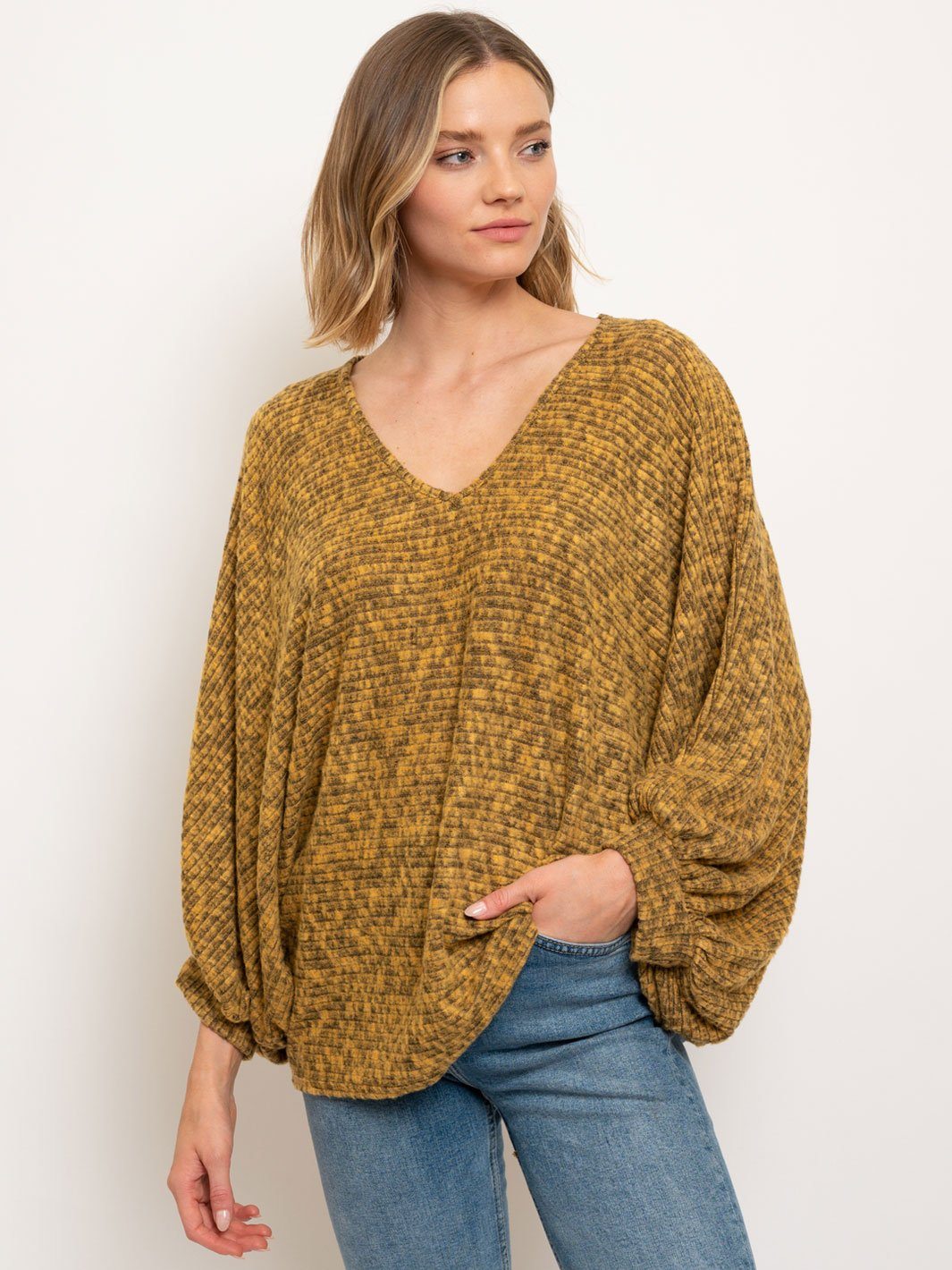 WOMEN'S LONG SLEEVE V-NECK TUNIC TOP