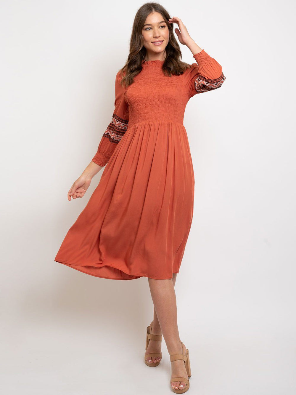 WOMEN'S SMOCKED MAXI DRESS