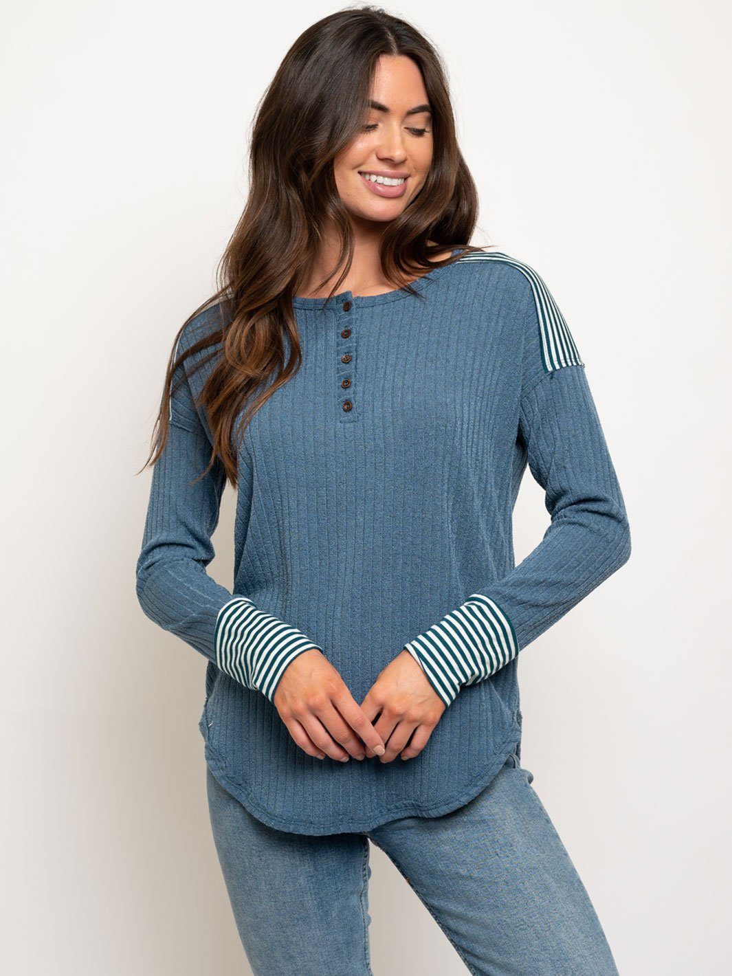 WOMEN'S STRIPES DETAIL LONG SLEEVE TOP