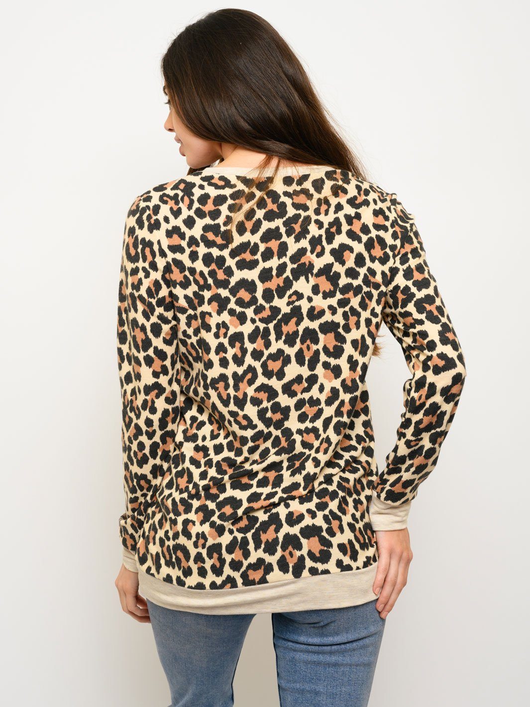 WOMEN'S LONG SLEEVE ANIMAL PRINT TOP