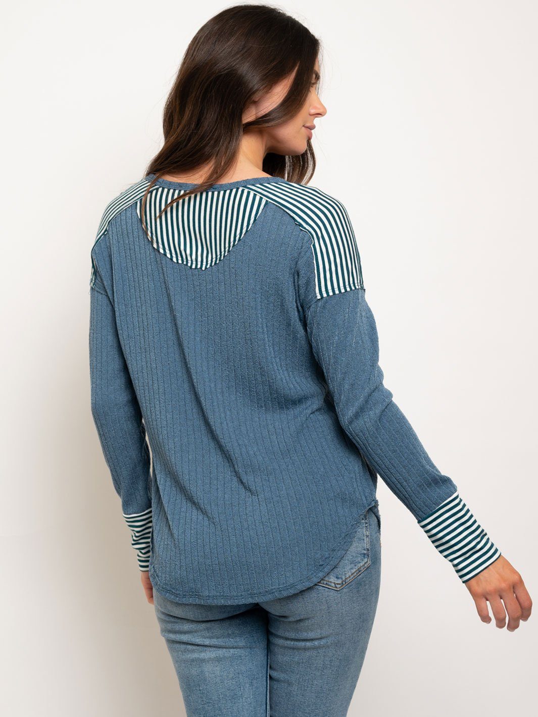 WOMEN'S STRIPES DETAIL LONG SLEEVE TOP