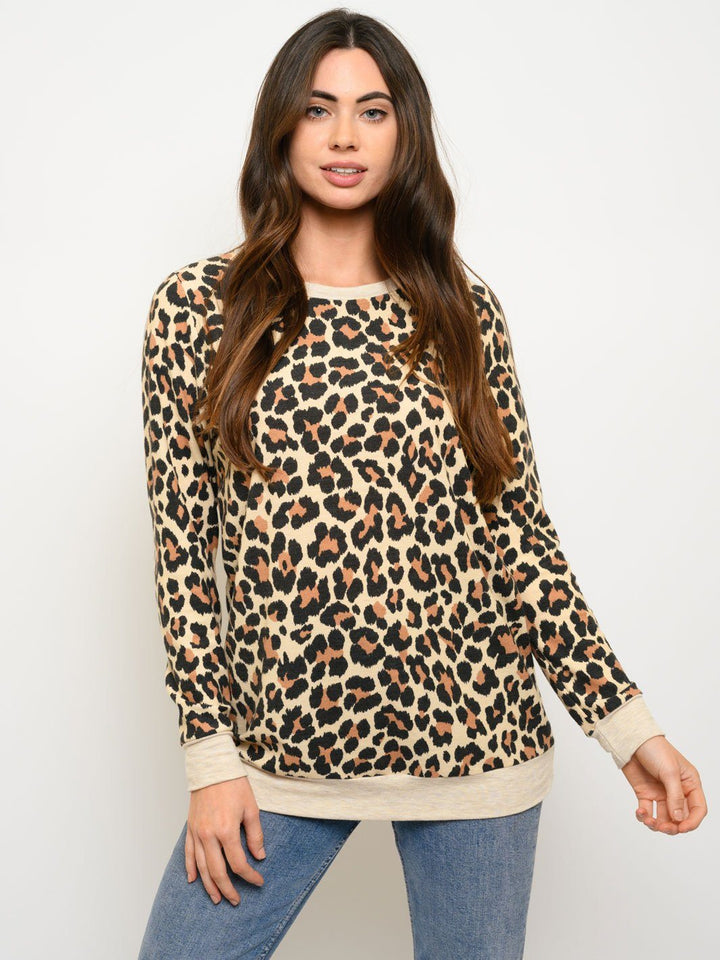 WOMEN'S LONG SLEEVE ANIMAL PRINT TOP