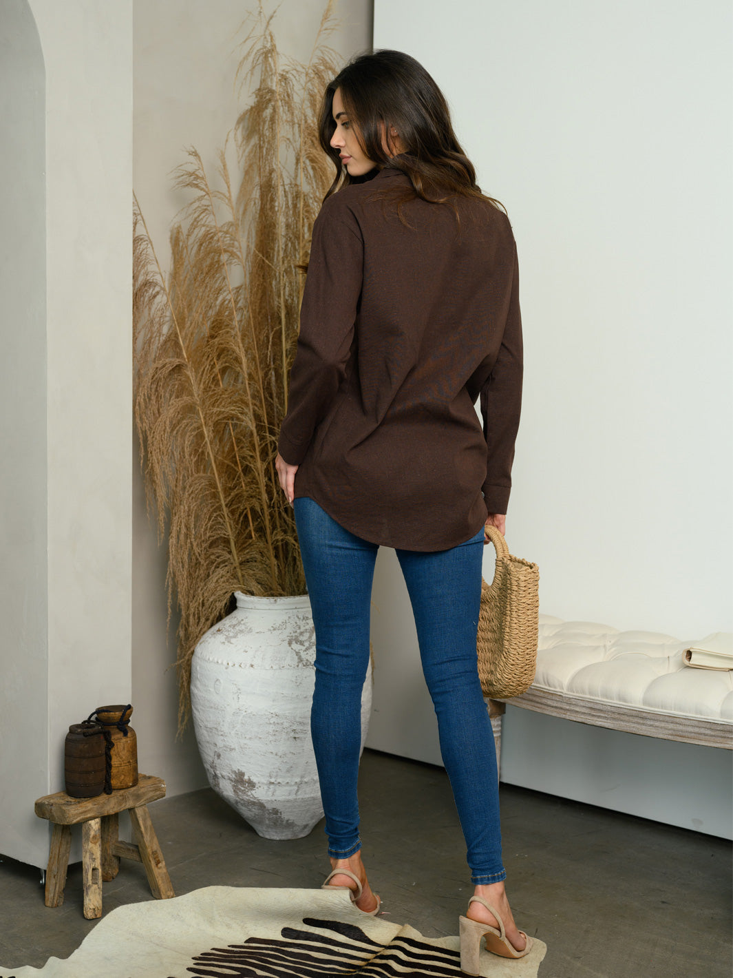 WOMEN'S LONG SLEEVE BUTTON UP TOP