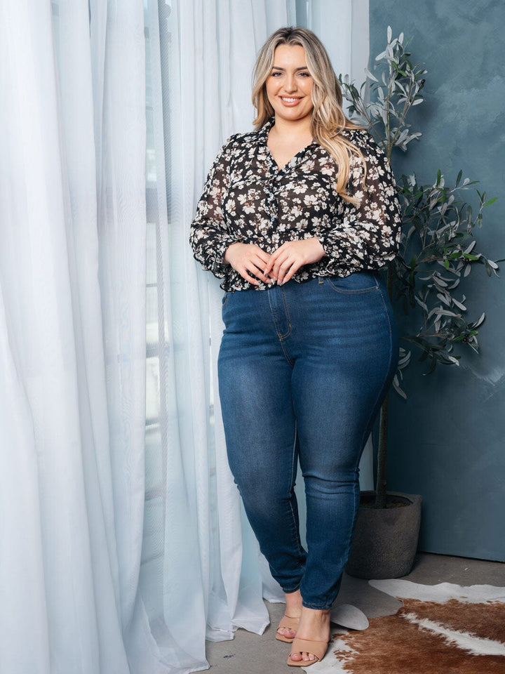 PLUS SIZE LONG SLEEVES BUTTON UP SMOCK FLORAL TOP