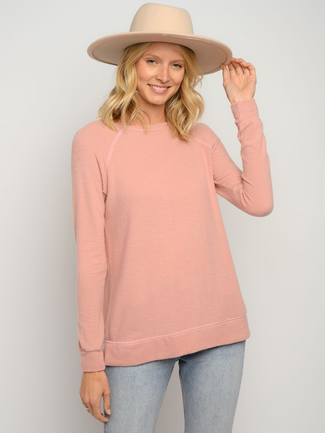 WOMEN'S LONG SLEEVE FLATLOCK STITCHING TOP