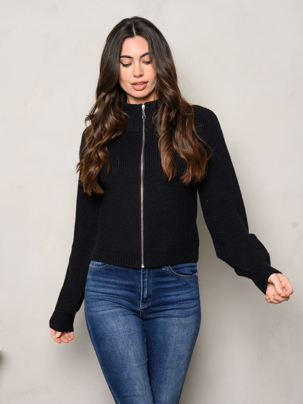 WOMEN'S LONG SLEEVE ZIP UP KNIT SWEATER