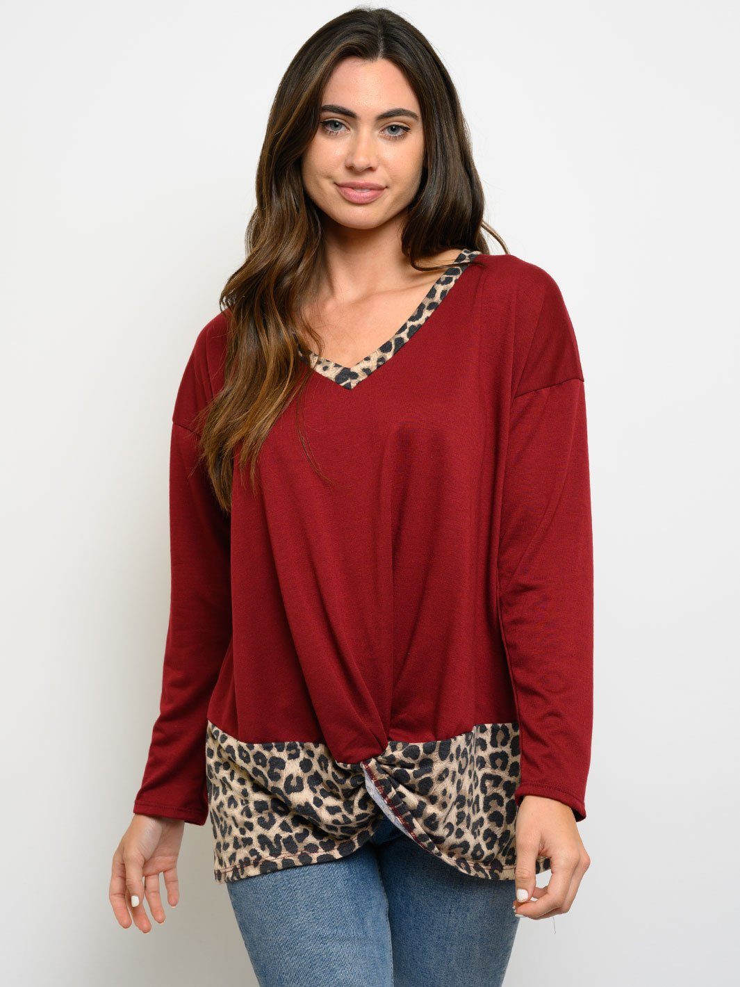 WOMEN'S V NECK LONG SLEEVE ANIMAL PRINT TOP
