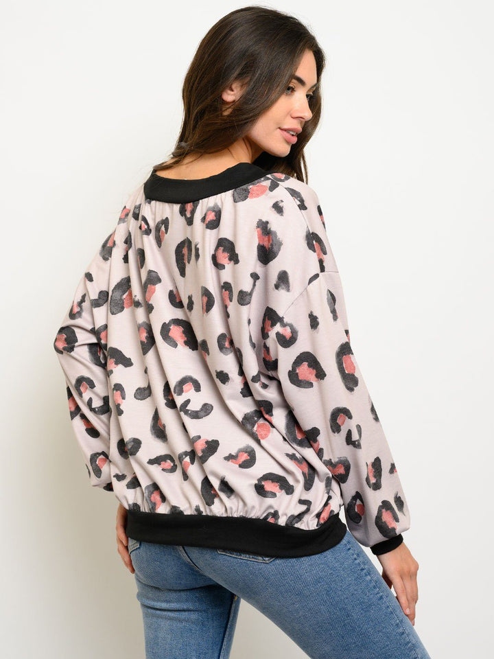 WOMEN'S LONG SLEEVE ANIMAL PRINT TOP