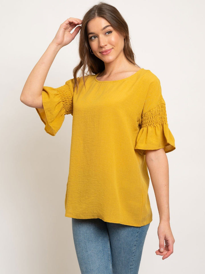 WOMEN'S SMOCKED RUFFLE SLEEVE WOVEN TOP