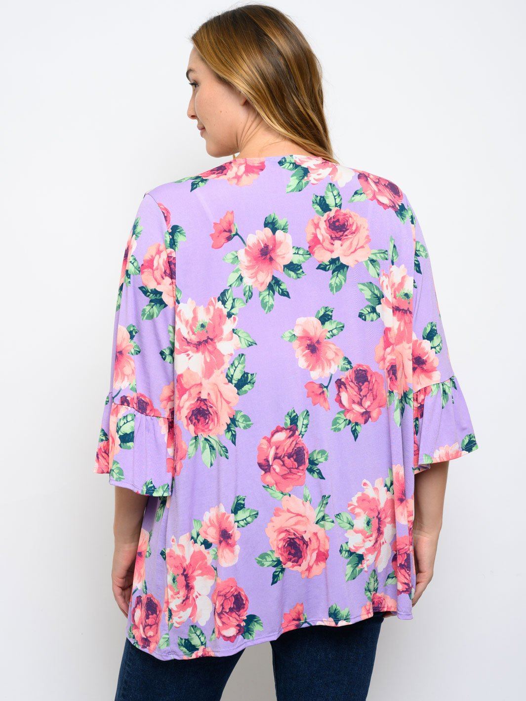 PLUS SIZE 3/4 SLEEVE FLORAL KIMONO